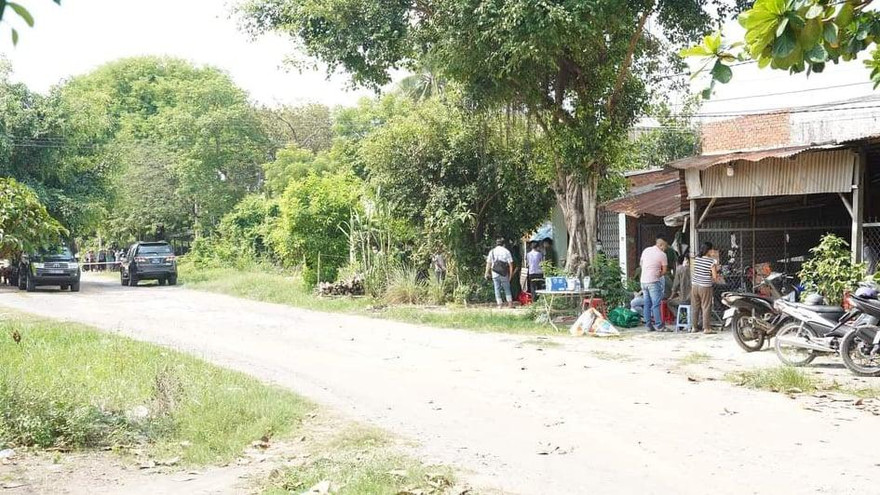 Cảnh sát khám nghiệm hiện trường vụ án. Ảnh: FB. TPTN