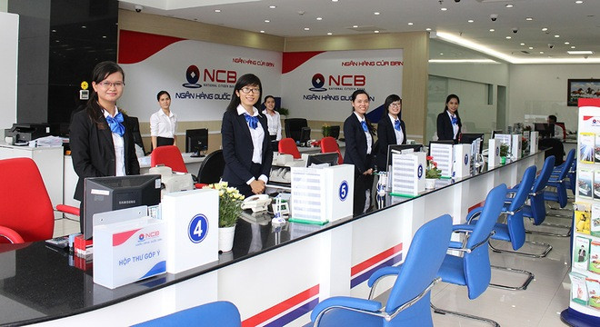 HSBC khuyến nghị NHNN thắt chặt chính sách tiền tệ