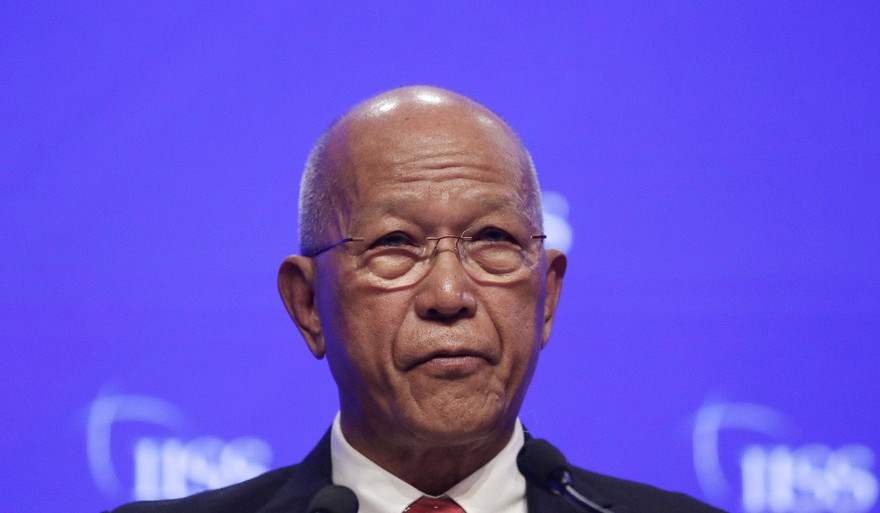 Bộ trưởng Quốc phòng Philippines Delfin Lorenzana