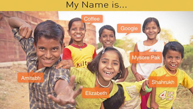 Những đứa trẻ trong làng được đặt tên chẳng giống ai.