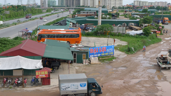 "Xe dù, bến cóc" như một thách thức ở những thành phố lớn (Ảnh minh họa)