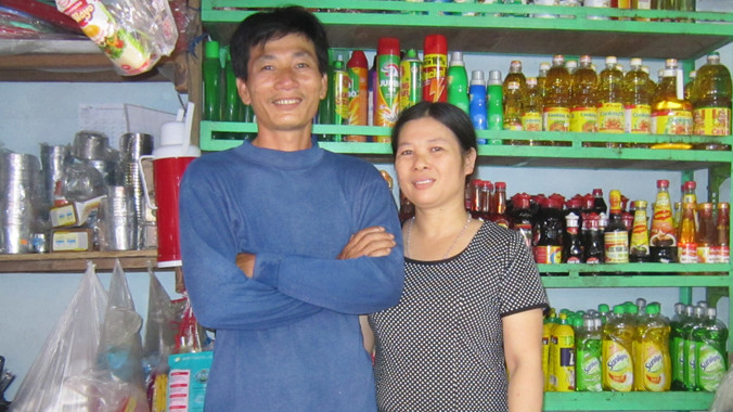 Vợ chồng anh Sự chị Thái