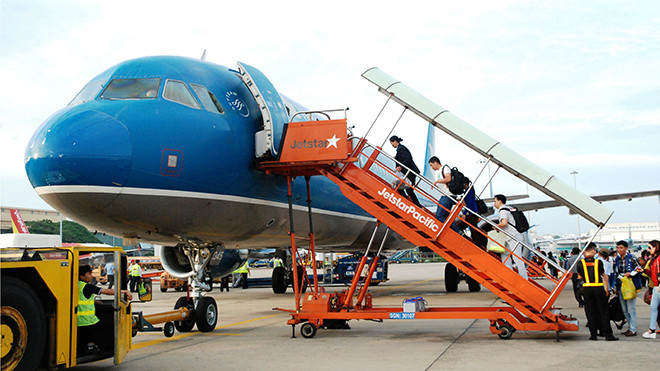 Bay giá rẻ được ngồi ghế “thương gia”