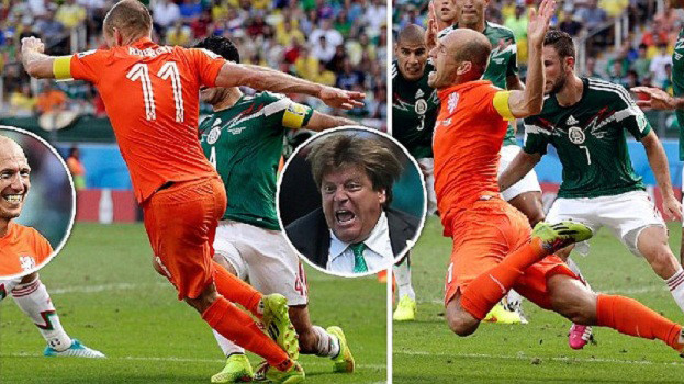 CĐV Mexico 'đắng lòng' nhìn Robben nhận giải Oscar