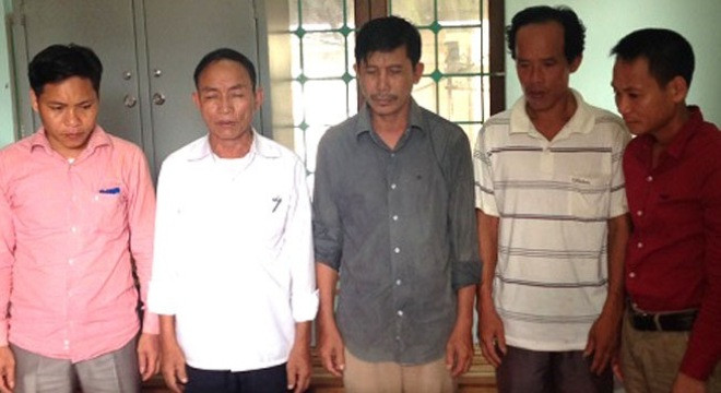 Các đối tượng tại cơ quan công an. Ảnh: Trí thức trẻ