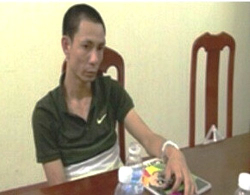 Ngô Thanh Tùng tại cơ quan công an. Ảnh: Công an cung cấp