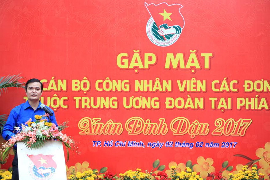 Bí thư T.Ư Đoàn - phụ trách phía Nam giao nhiệm vụ đến các đơn vị phía Nam năm 2017