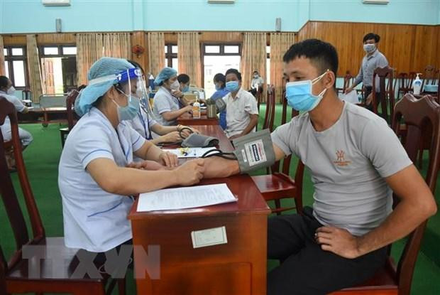 Đắk Nông triển khai tiêm vaccine phòng COVID-19 cho toàn dân. Ảnh: Nguyên Dung/TTXVN