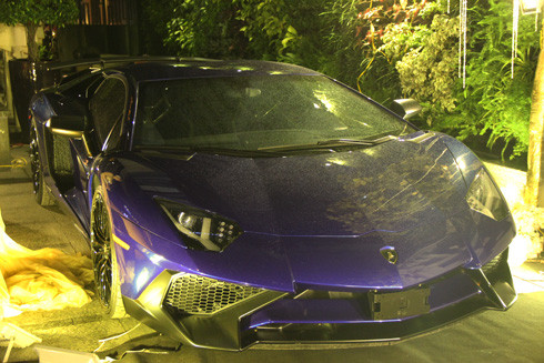 Aventador LP750-4 SV về nước hồi tháng 9.