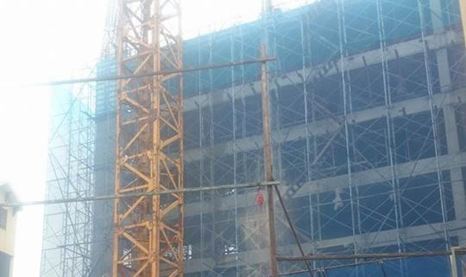 Hiện trường vụ sập giàn giáo.