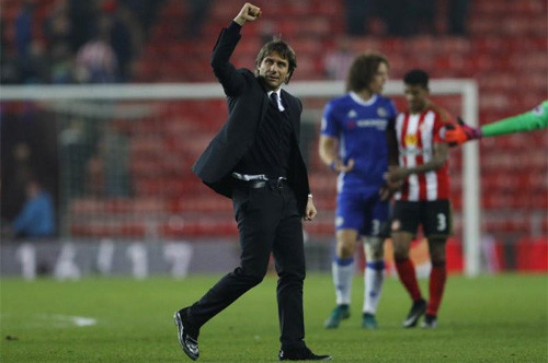 Conte và các học trò toàn thắng 10 trận gần đây ở Ngoại hạng Anh.