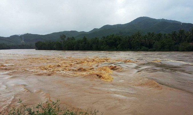 Mưa lũ lịch sử đang gây thiệt hại rất lớn tại các tỉnh miền Trung.