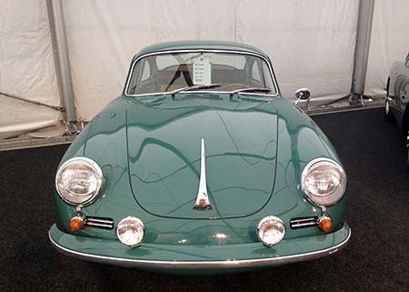 Chơi xe ở “Xứ sở nghìn lẻ một đêm“