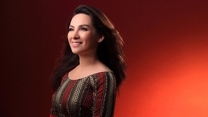 Phi Nhung khoe nét mặn mà ở tuổi 40