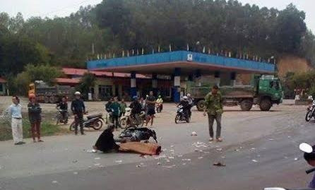 Hiện trường vụ tai nạn thương tâm.