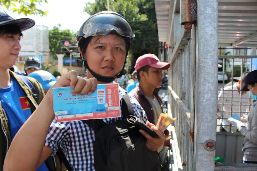 Cháy vé trận giao hữu Việt Nam và CLB Avispa Fukouka