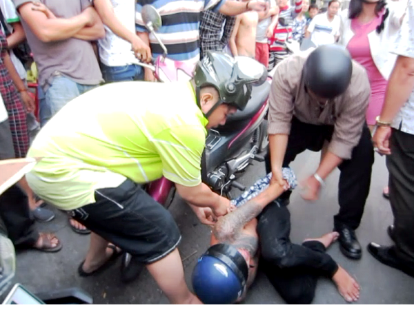 Sau 3 tháng thực hiện chỉ đạo của Bí thư Đinh La Thăng, các lượng lực Công an TPHCM đã ra quân trấn áp tội phạm đã kéo giảm đáng kể. Ảnh Việt Văn