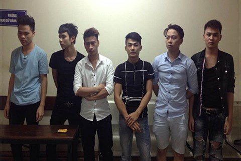 Chủ và nhân viên của quán massage Shopboy (Thiên Lâm) do Tướng Văn Lâm làm chủ