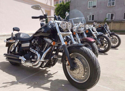 2 chiếc Harley bị tình nghi đeo biển số giả