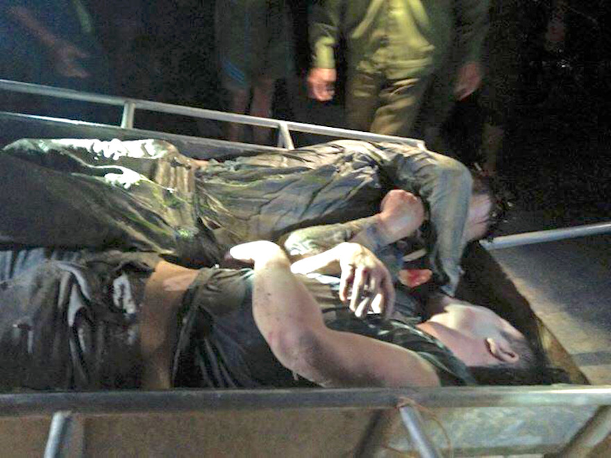 Hai thanh niên bị người dân đánh bất tỉnh