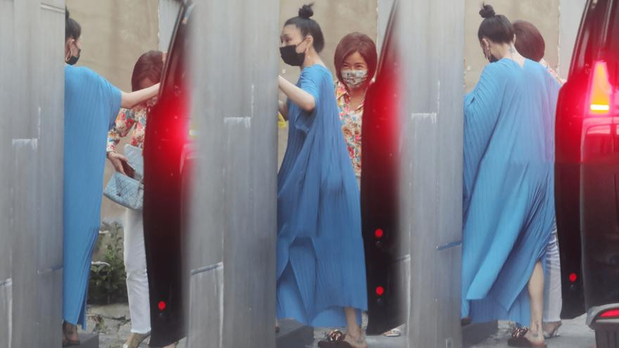 Từ Hy Viên lần đầu lộ diện sau khi đơn phương tuyên bố ly hôn chồng