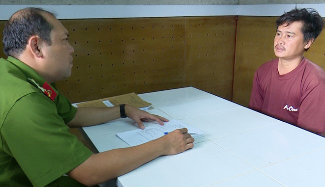 Hồng tại cơ quan điều tra