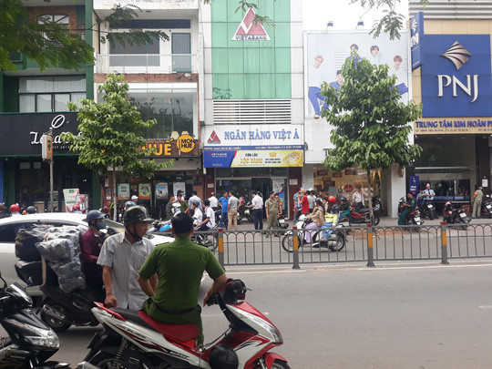 Thông tin mới nhất về nghi phạm cướp ngân hàng ở Bình Thạnh