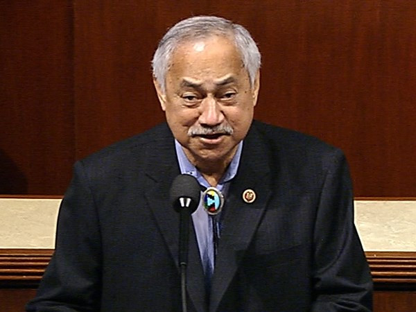 Nghị sỹ Faleomavaega đã mạnh mẽ lên án Trung Quốc xâm phạm chủ quyền của Việt Nam. Ảnh: nbcnews.com