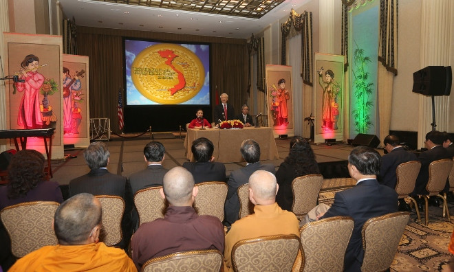 Tổng Bí thư Nguyễn Phú Trọng gặp đại diện cộng đồng người Việt tại Mỹ. Ảnh: TTXVN