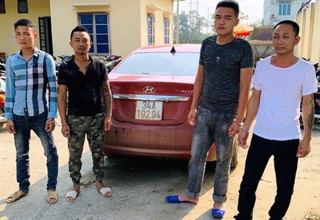 Vượng, Quân, Vinh, Côn (từ phải qua). Ảnh: Công an cung cấp