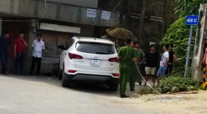 Công an quận 9 khám nghiệm hiện trường vụ việc