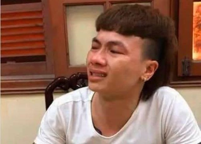 Ngô Bá Khá tại Cơ quan điều tra.