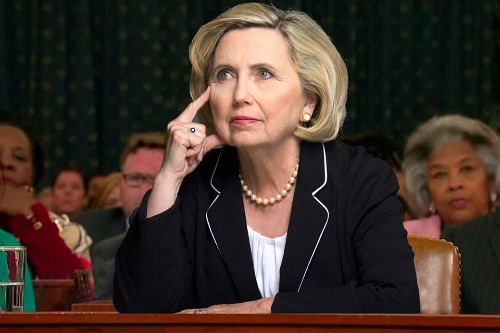 Teresa Barnwell, người chuyên đóng giả bà Hillary Clinton. Ảnh: Newsweek.