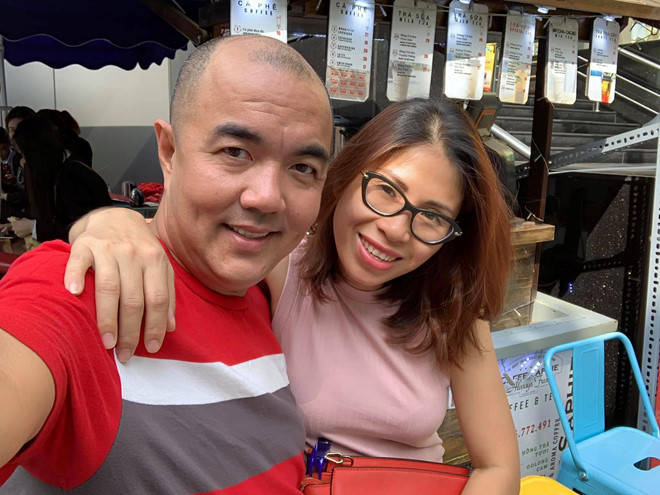 Quốc Thuận kết hôn với bà xã Mai Liên vào năm 2014. Mai Liên là biên tập, sản xuất nhiều bộ phim truyền hình và điện ảnh như: “Quý tử bất đắc dĩ”, “Đích tôn độc đắc”, “Hoa cúc vàng trong bão”...