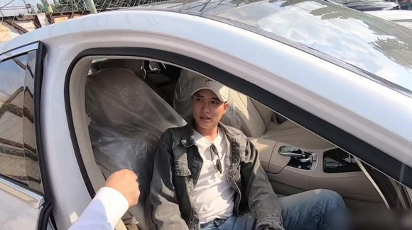 Quốc Trường tậu xế hộp 5 tỉ nhờ kiếm bộn tiền sau ‘Về nhà đi con’?