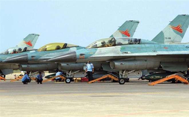 Tiêm kích F-16 của Indonesia.