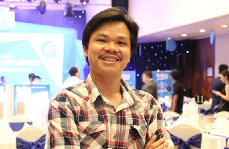 Đạo diễn Hoàng Duẩn