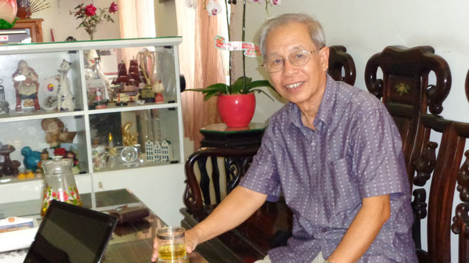 Đại tá phi công Nguyễn Xuân Trường, Trung đoàn trưởng Trung đoàn Không quân 917 giai đoạn 1978-1979, người từng lái được 9 loại trực thăng khác nhau, trong đó có UH-1, của Nga, Mỹ, Pháp. Ảnh: T.Đ.