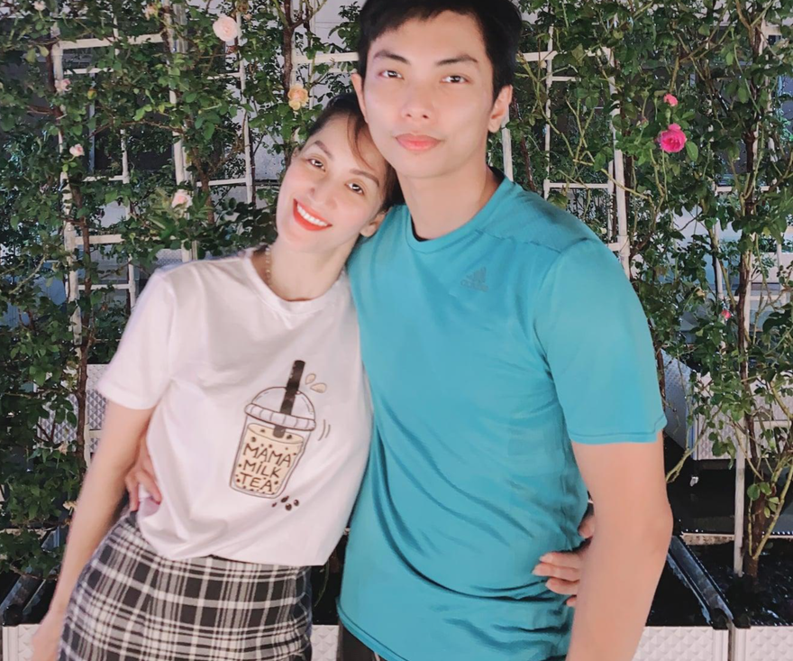 Hình ảnh hạnh phúc của Khánh Thi và Phan Hiển sau ồn ào hôn nhân rạn nứt. 