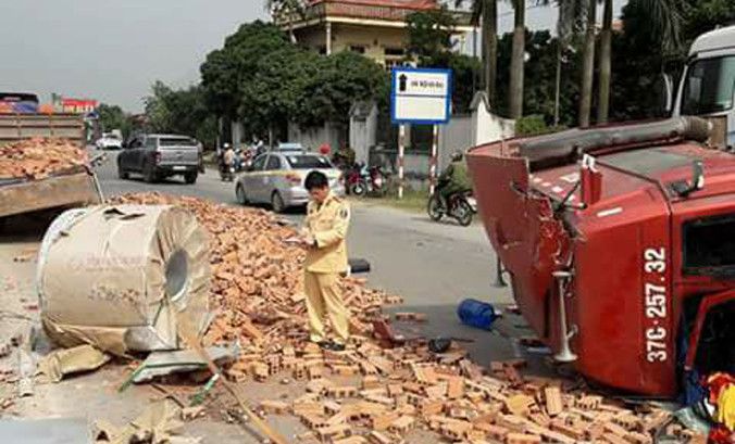 Hiện trường vụ tai nạn. Ảnh: Trinh Đào.