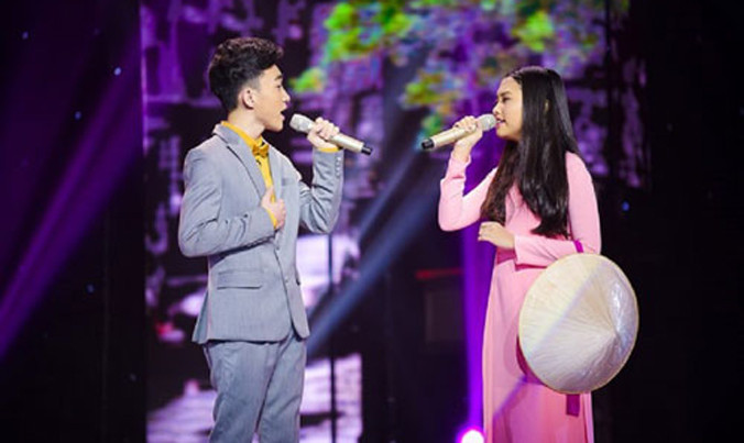 Ca khúc “Con đường xưa em đi” được trình diễn trong chương trình “Thần tượng boléro 2016” do Đài Truyền hình Việt Nam thực hiện, phát sóng trên kênh VTV3. Ảnh do chương trình cung cấp.