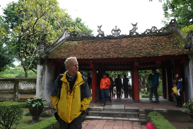 Bộ quy tắc ứng xử văn minh không chỉ dành cho du khách mà còn cho các tổ chức, cá nhân hoạt động trong lĩnh vực du lịch và cộng đồng dân cư. Ảnh: Nguyên Khánh