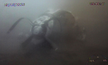 Hôm qua lực lượng chức năng trục vớt được cánh quạt của máy bay CASA - 212.