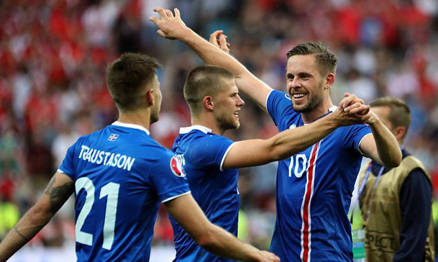 Hiện tượng Iceland là một trong hai đội bóng được chấm điểm cao nhất vòng bảng (A*).