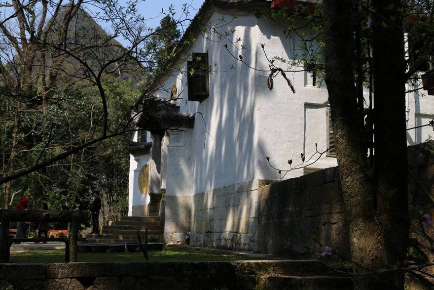 Cháu nội Vua Mèo kêu cứu Thủ tướng xung quanh việc cấp giấy chứng nhận quyền sử dung đất của Dinh thự họ Vương