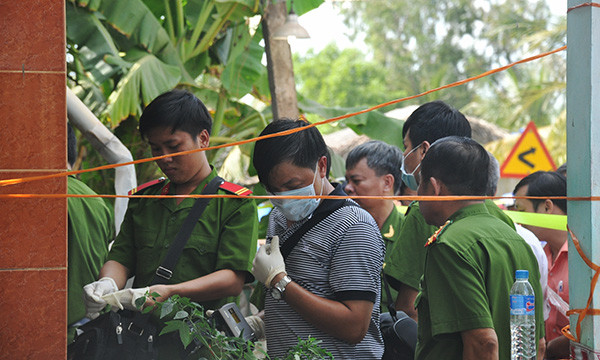 Hiện trường vụ án khiến 3 mẹ con tử vong tại nhà riêng. Ảnh Việt Văn.