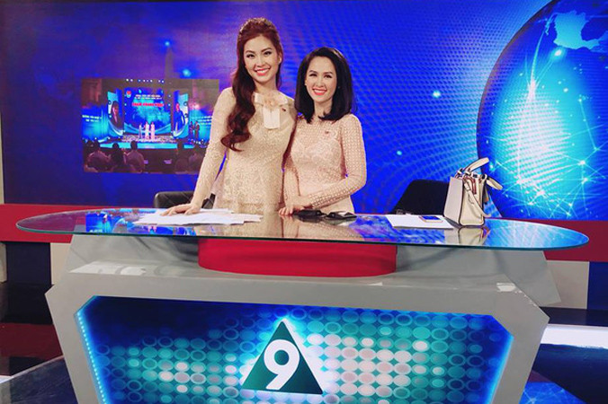 Diễm Trang trong số đầu tiên lên sóng trực tiếp, dẫn cặp cùng BTV Thúy Hằng.