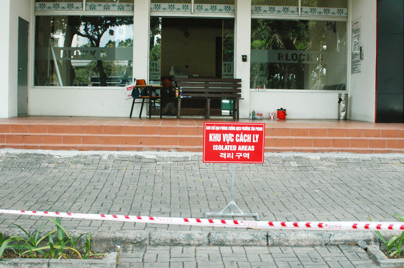 Phong tỏa chung cư cao cấp tại TPHCM phòng chống Covid-19