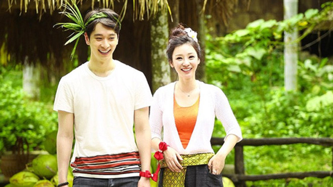 Liễu Nham đẹp ướt át bên mỹ nam Hàn