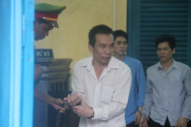 Nguyên phó giám đốc Từ Quốc Khởi tại phiên tòa sáng 19/9. Ảnh: Tân Châu